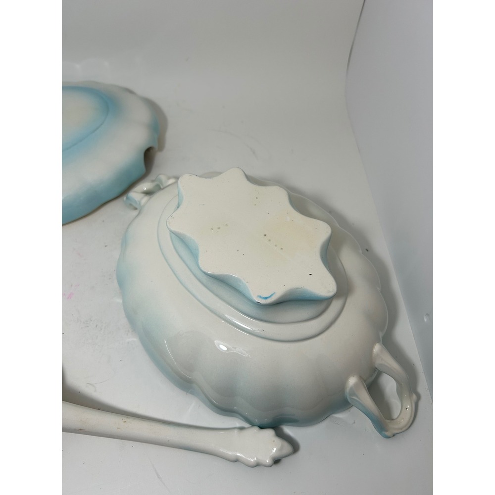 Vintage Scalloped Ceramic Soup Tureen with Lid and Ladle Blue White Ombre 11.5in - Picture 12 of 13